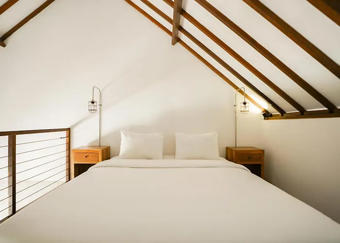 Suksma Guest house 4*
